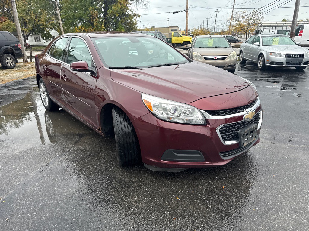 2015 Chevrolet Malibu Image 3