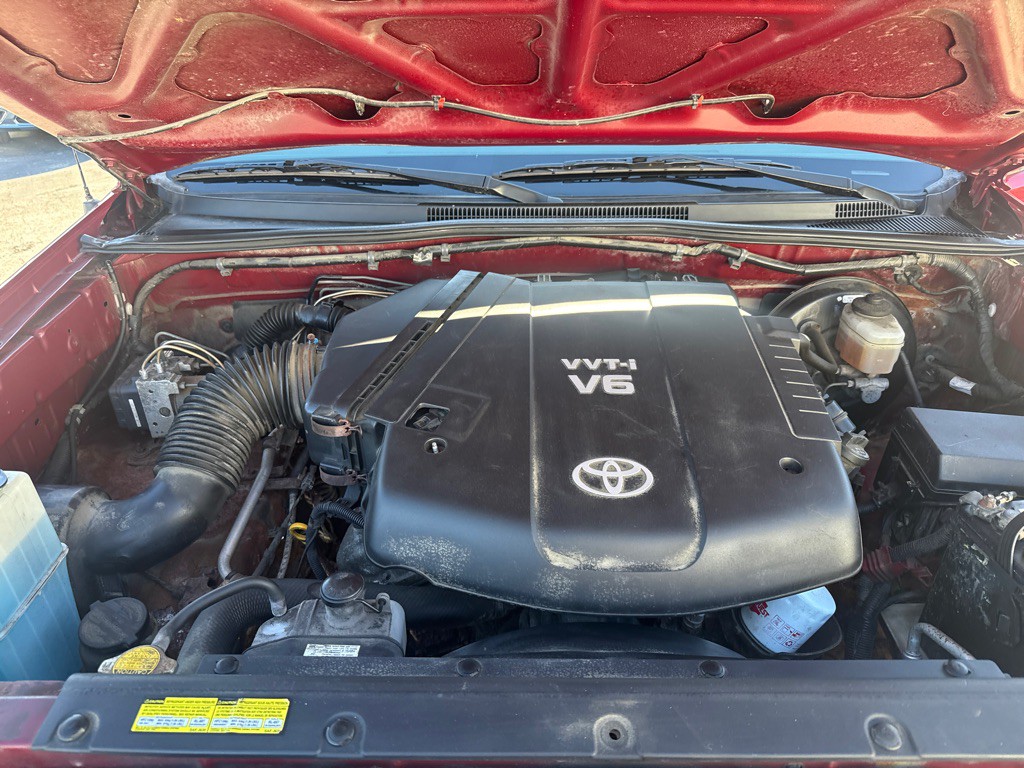 2005 Toyota Tacoma Image 19