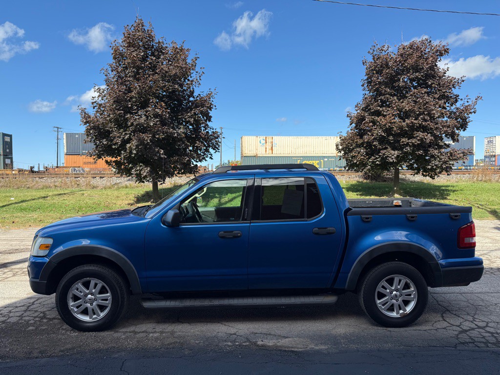 2010 Ford Explorer Image 5