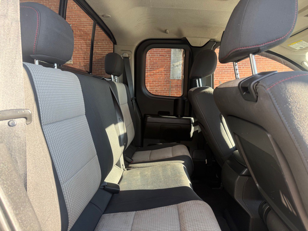 2009 Nissan Titan Image 11