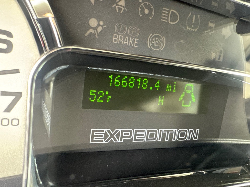 2011 Ford Expedition Image 17