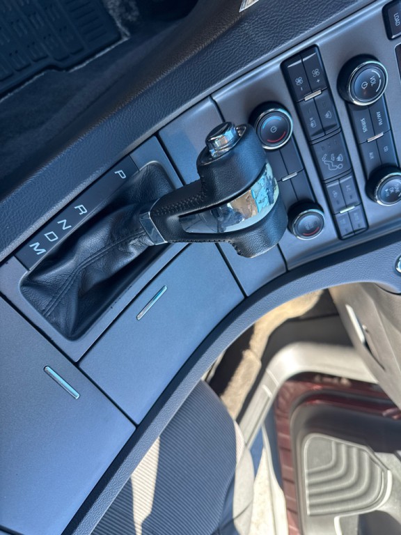 2012 Ford Taurus Image 15