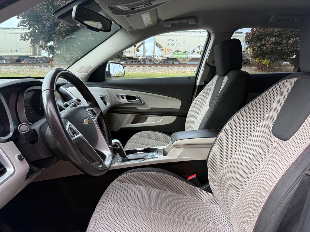 2015 Chevrolet Equinox Image 8