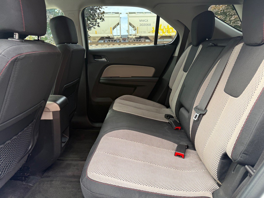 2015 Chevrolet Equinox Image 11