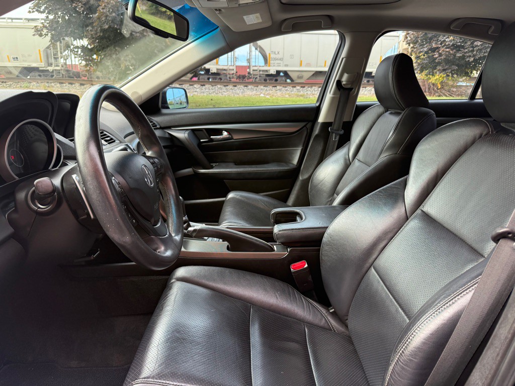 2014 Acura TL Image 9