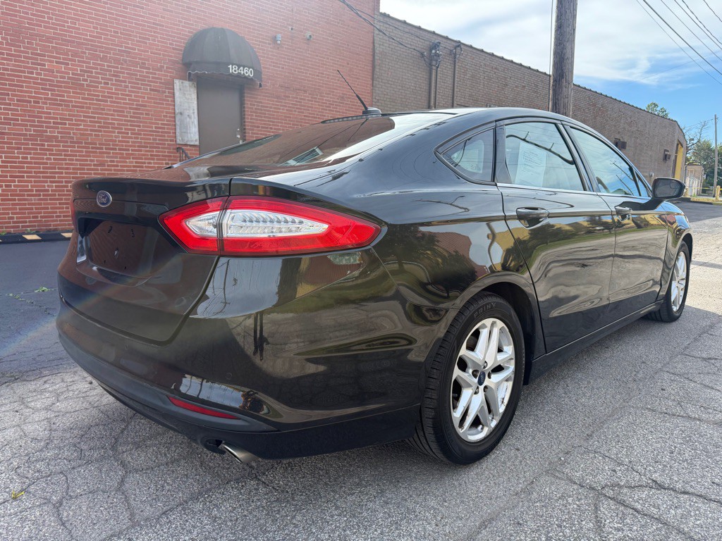 2013 Ford Fusion Image 3