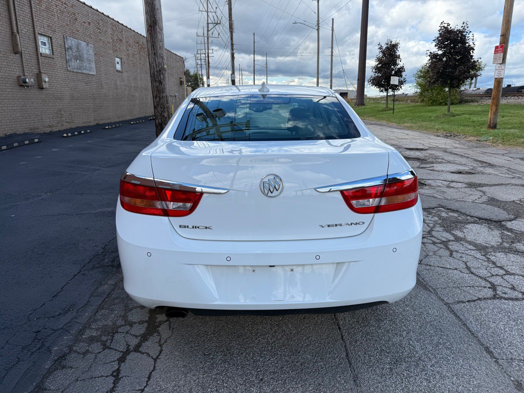 2015 Buick Verano Image 4