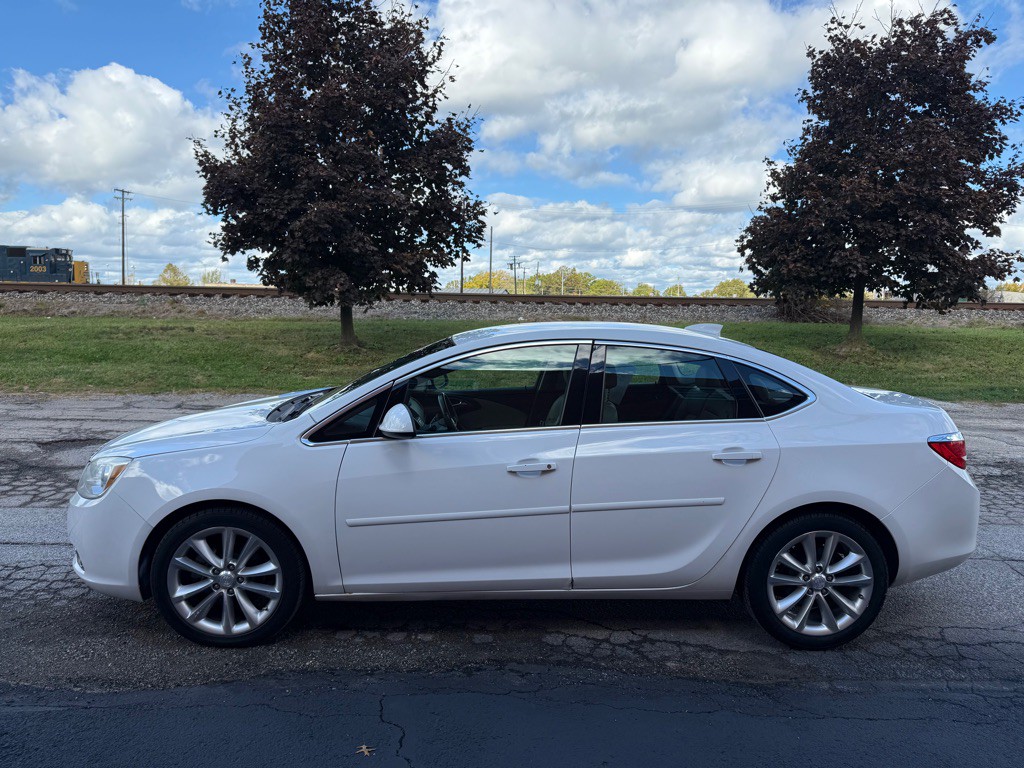 2015 Buick Verano Image 6