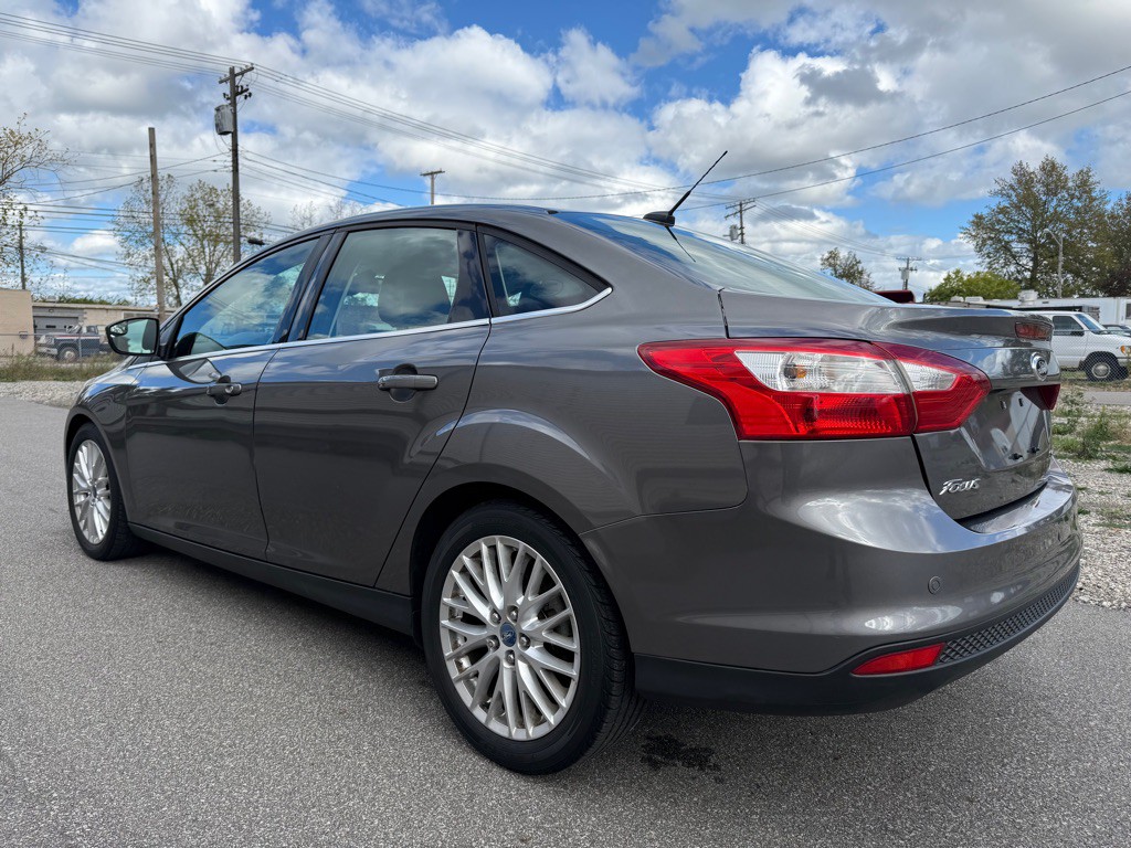 2012 Ford Focus Image 5