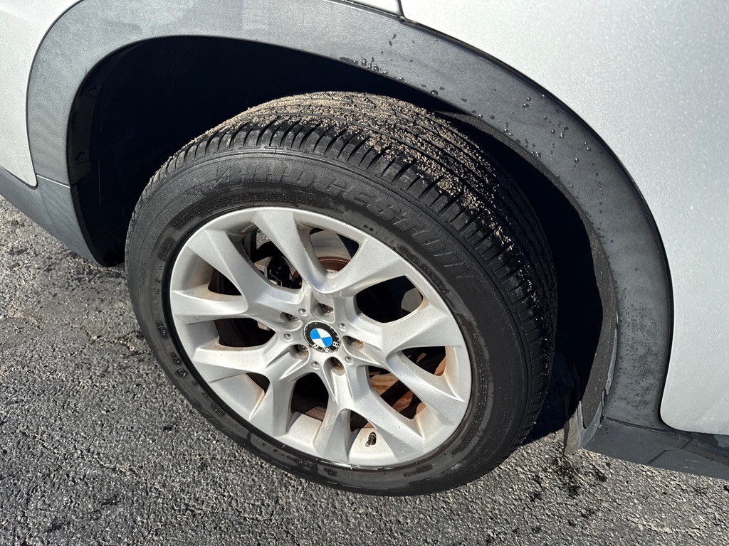 2011 BMW X5 Image 20