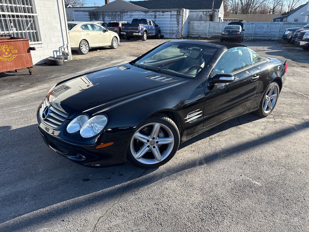 2004 Mercedes-Benz SL-Class Image 1