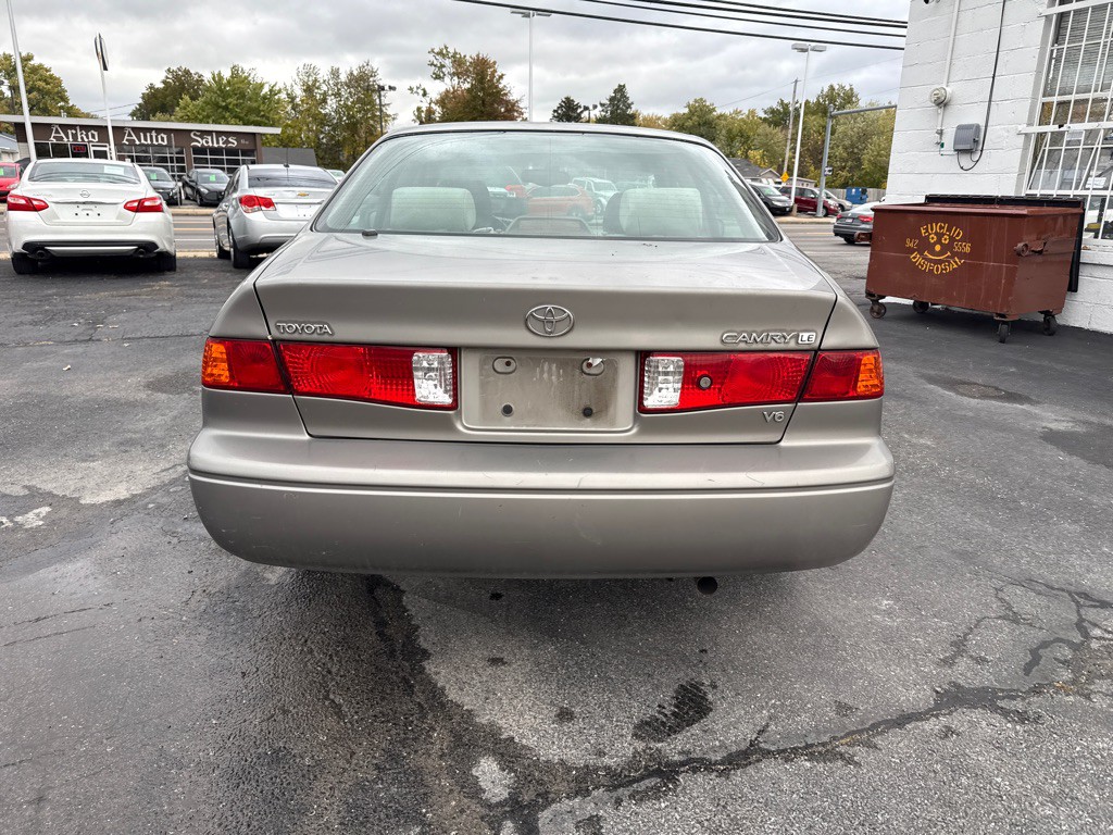 2001 Toyota Camry Image 7