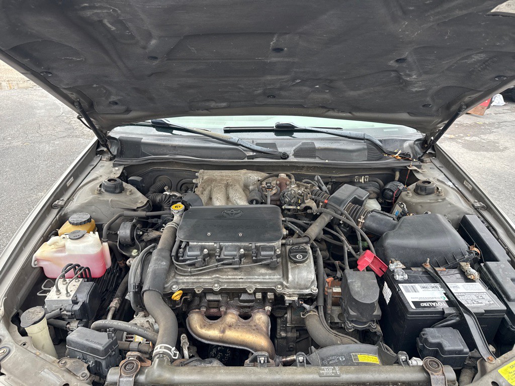 2001 Toyota Camry Image 18