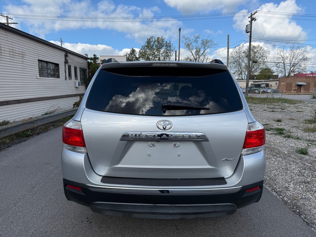 2012 Toyota Highlander Image 4