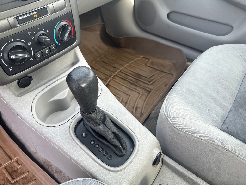2009 Chevrolet Cobalt Image 16