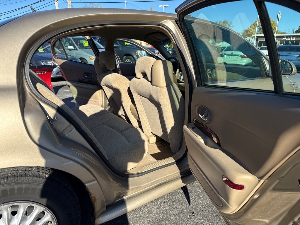 2005 Buick LeSabre Image 13