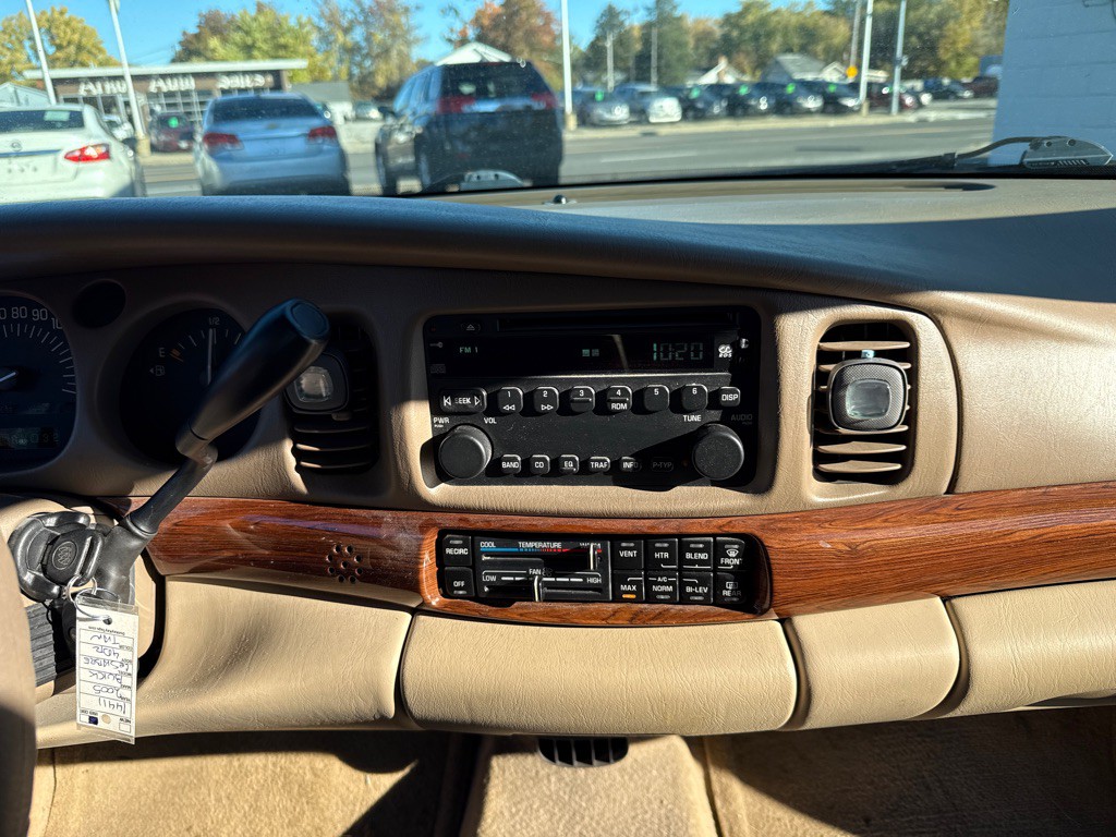 2005 Buick LeSabre Image 17