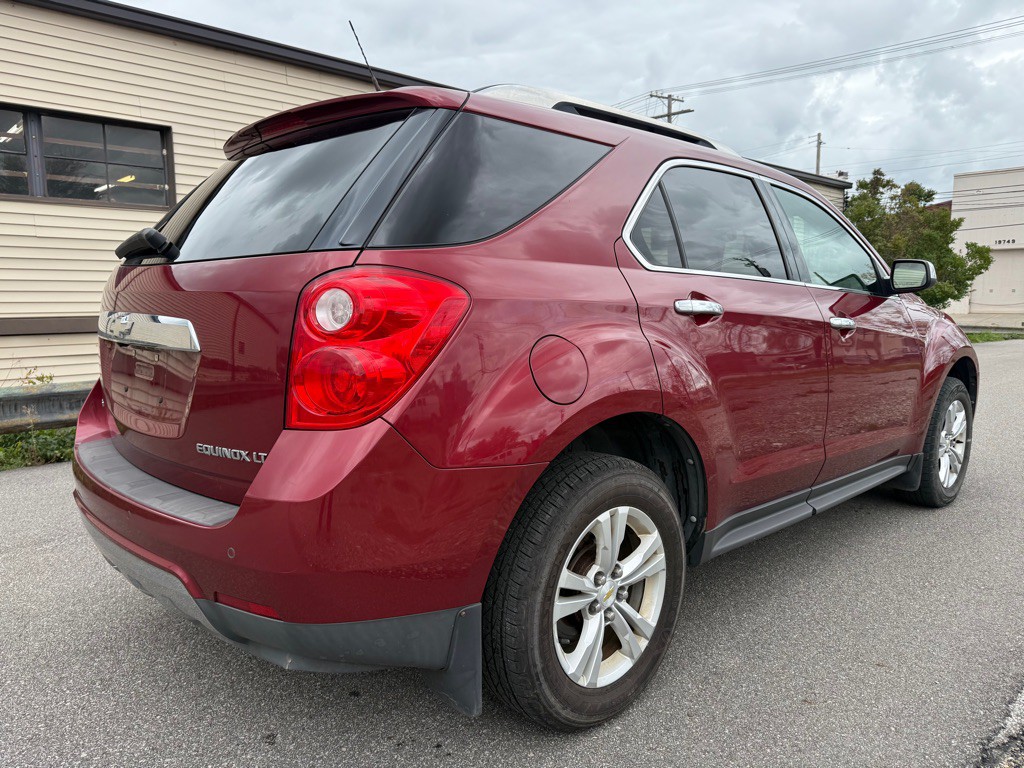 2010 Chevrolet Equinox Image 3