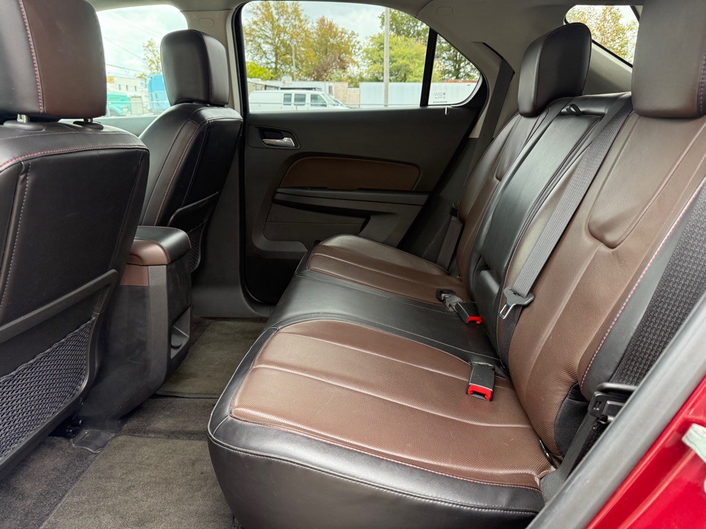 2010 Chevrolet Equinox Image 11