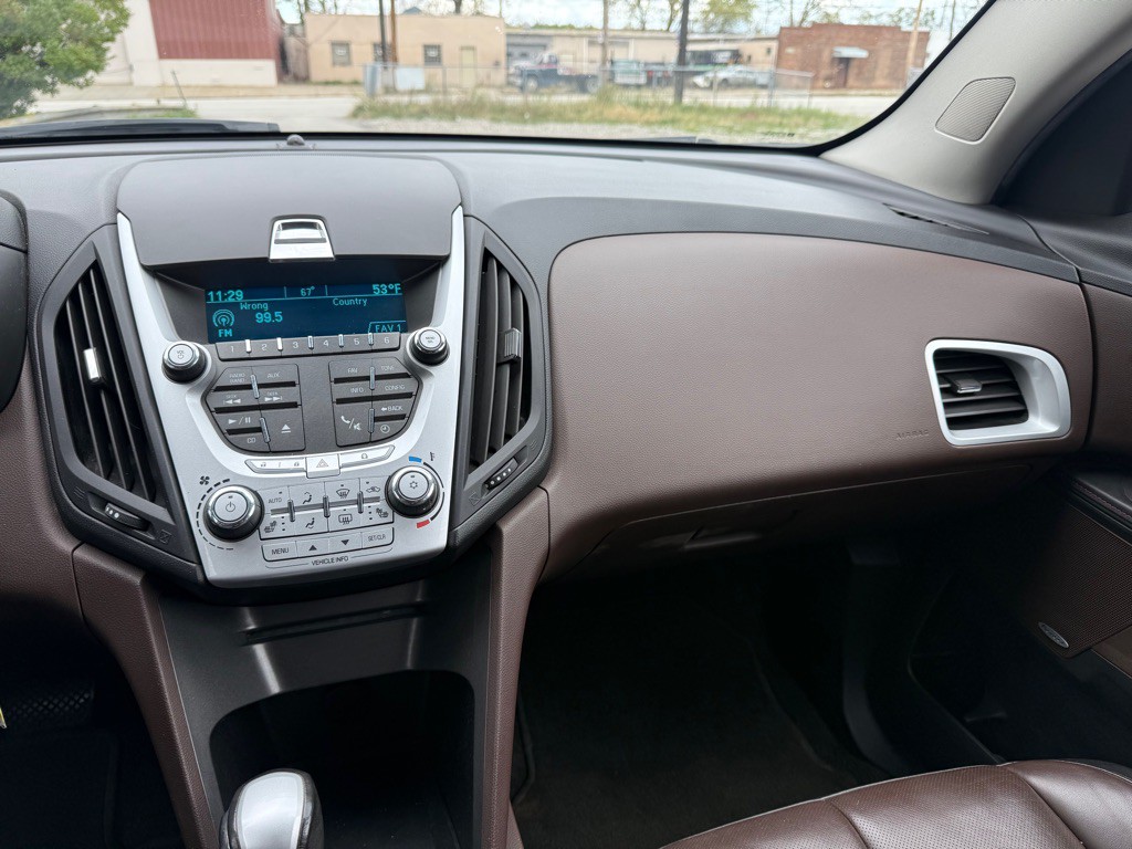 2010 Chevrolet Equinox Image 13