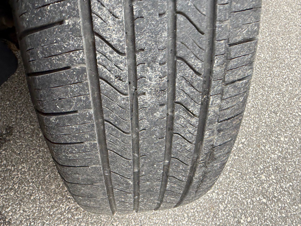 2010 Chevrolet Equinox Image 16