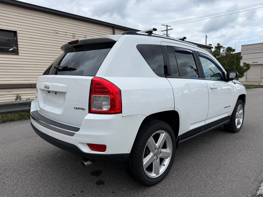 2012 Jeep Compass Image 3