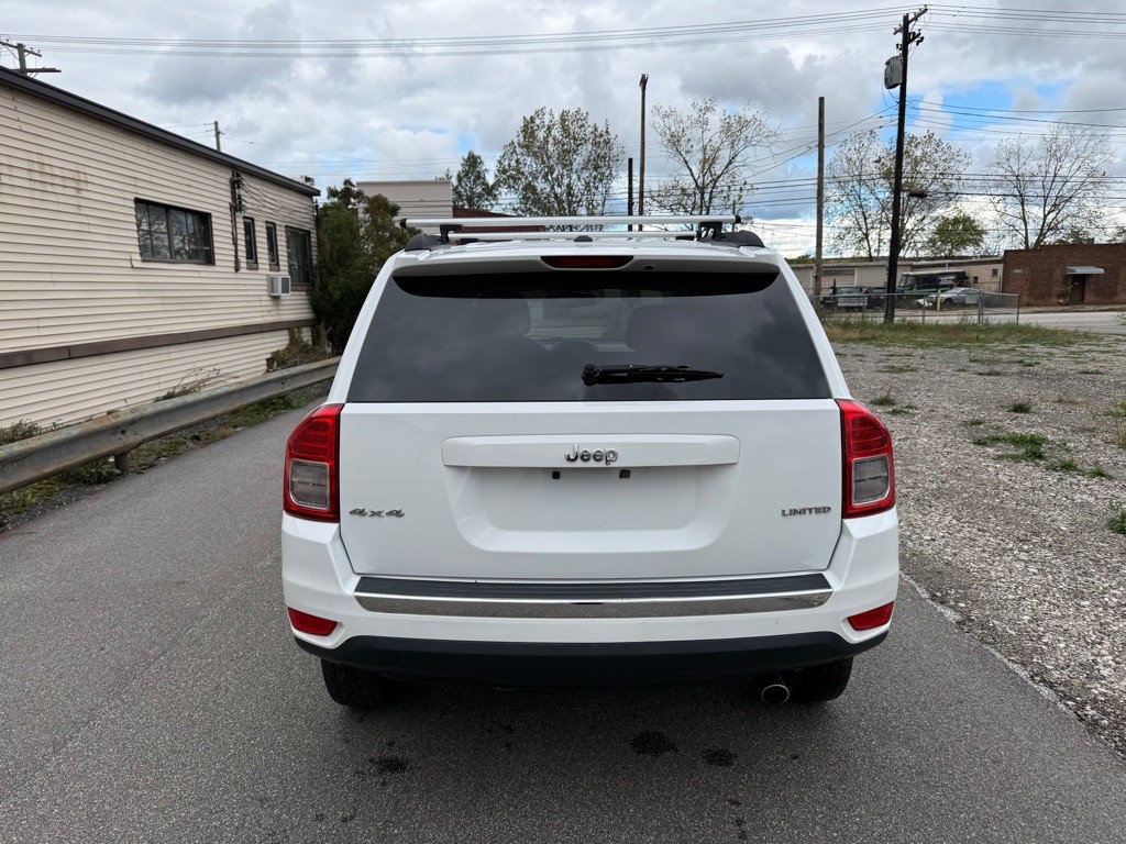 2012 Jeep Compass Image 4