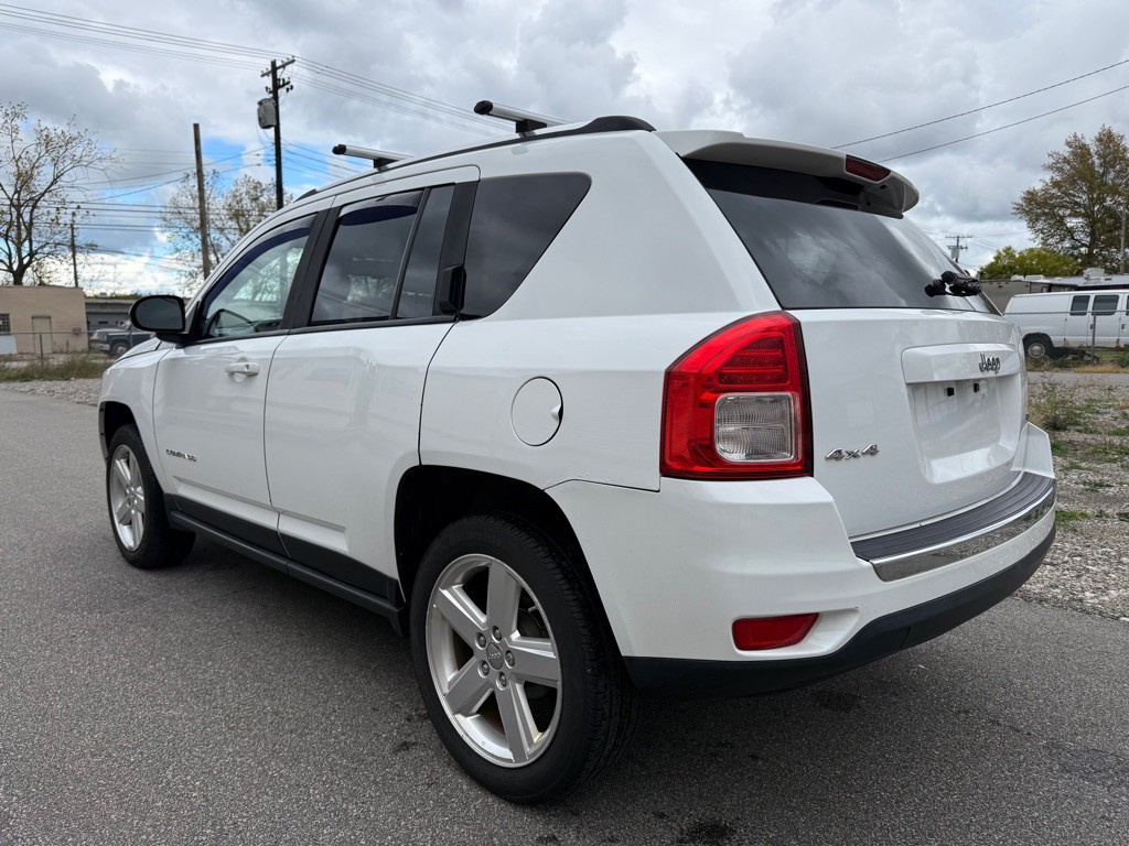 2012 Jeep Compass Image 5