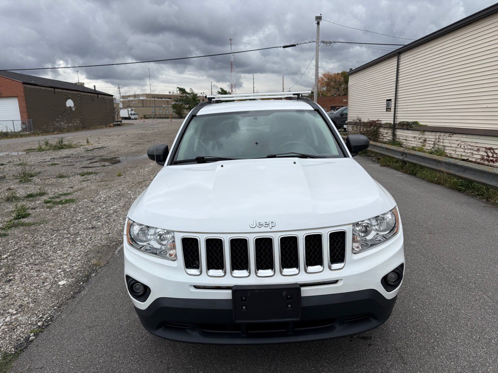 2012 Jeep Compass Image 8