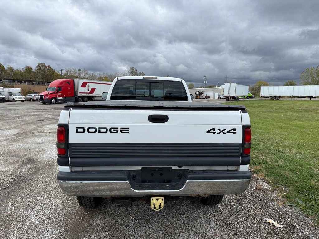 2002 Dodge Ram 2500 Image 4