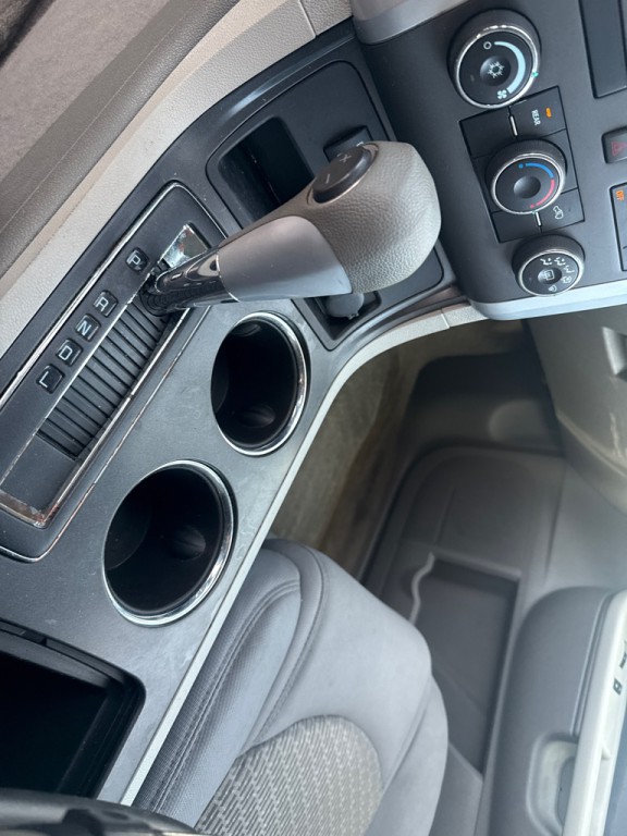 2011 Chevrolet Traverse Image 17