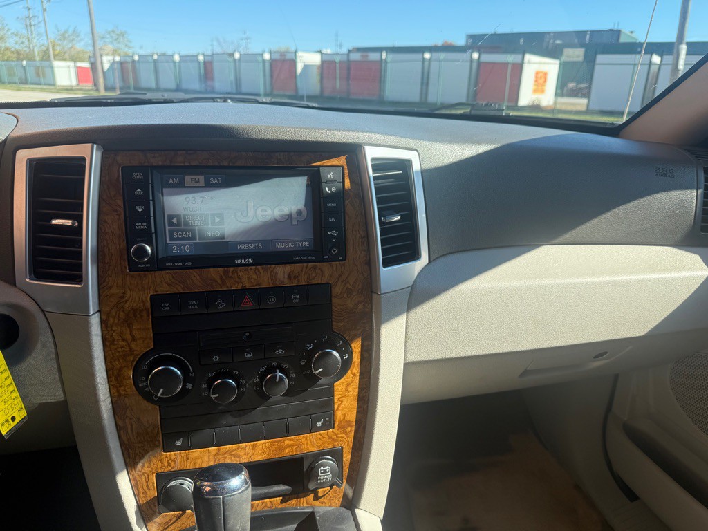 2008 Jeep Grand Cherokee Image 14