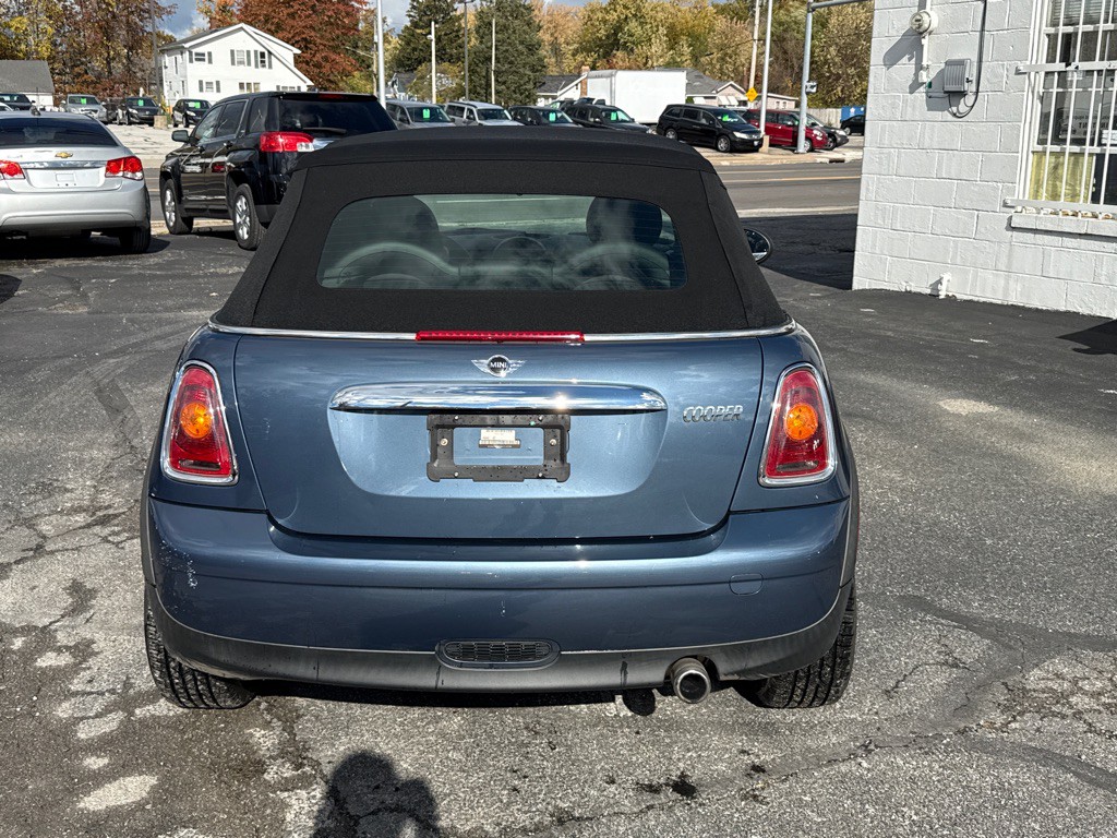 2010 MINI Cooper Image 9