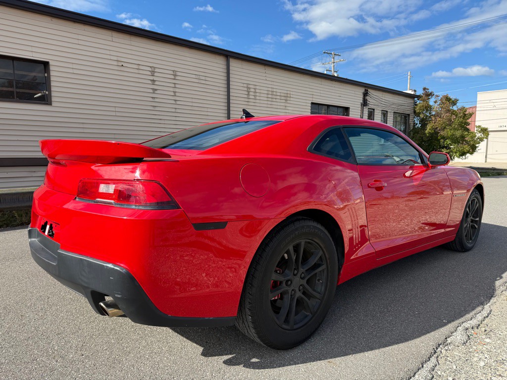 2015 Chevrolet Camaro Image 3