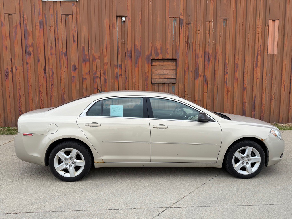 2010 Chevrolet Malibu Image 6