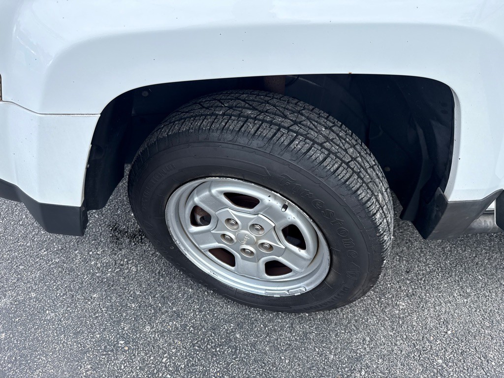 2011 Jeep Patriot Image 18