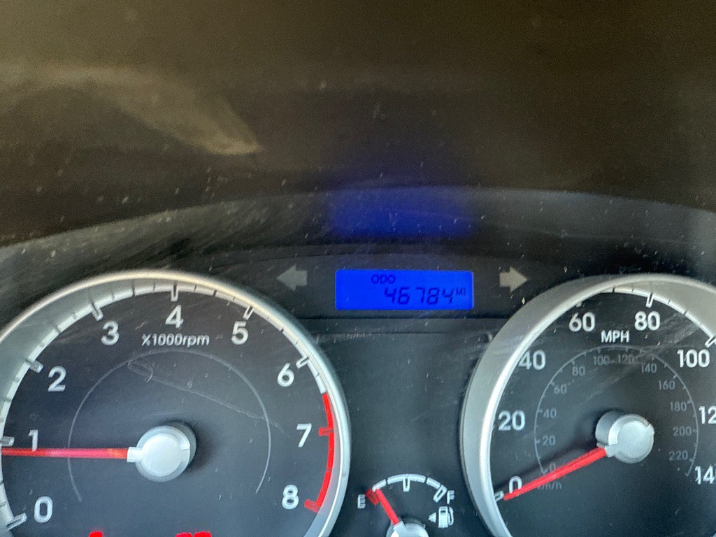 2011 Hyundai Accent Image 15