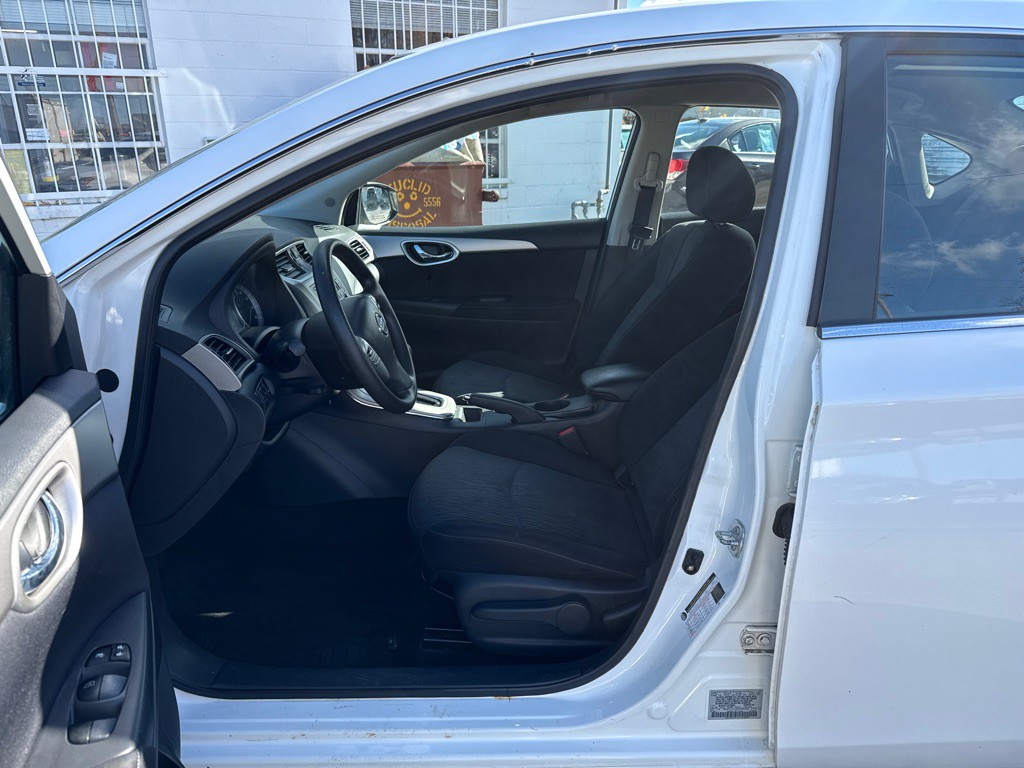 2014 Nissan Sentra Image 10