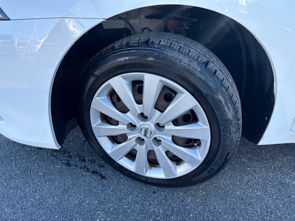 2014 Nissan Sentra Image 17