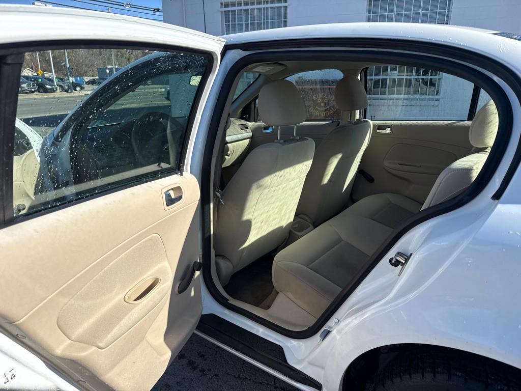 2007 Chevrolet Cobalt Image 12