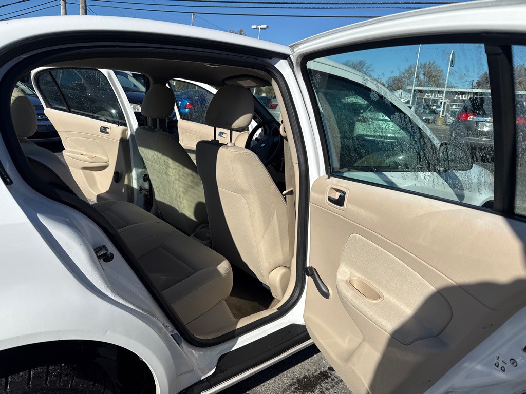 2007 Chevrolet Cobalt Image 13