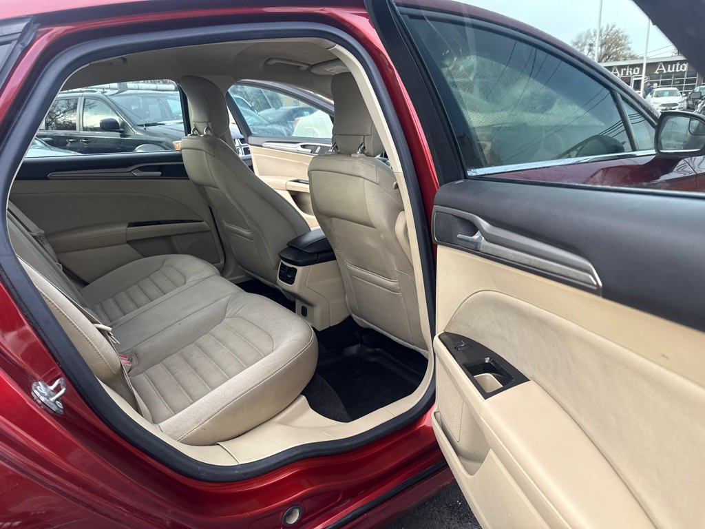 2014 Ford Fusion Image 13