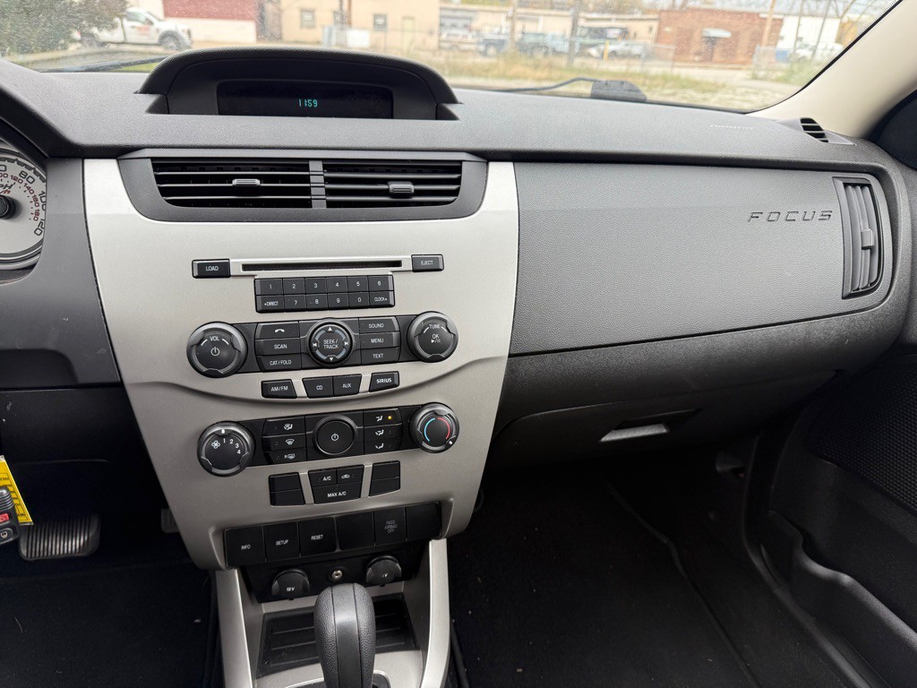 2008 Ford Focus Image 13