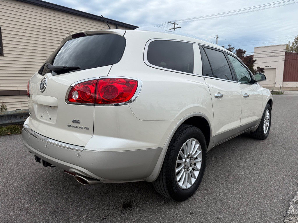 2012 Buick Enclave Image 3