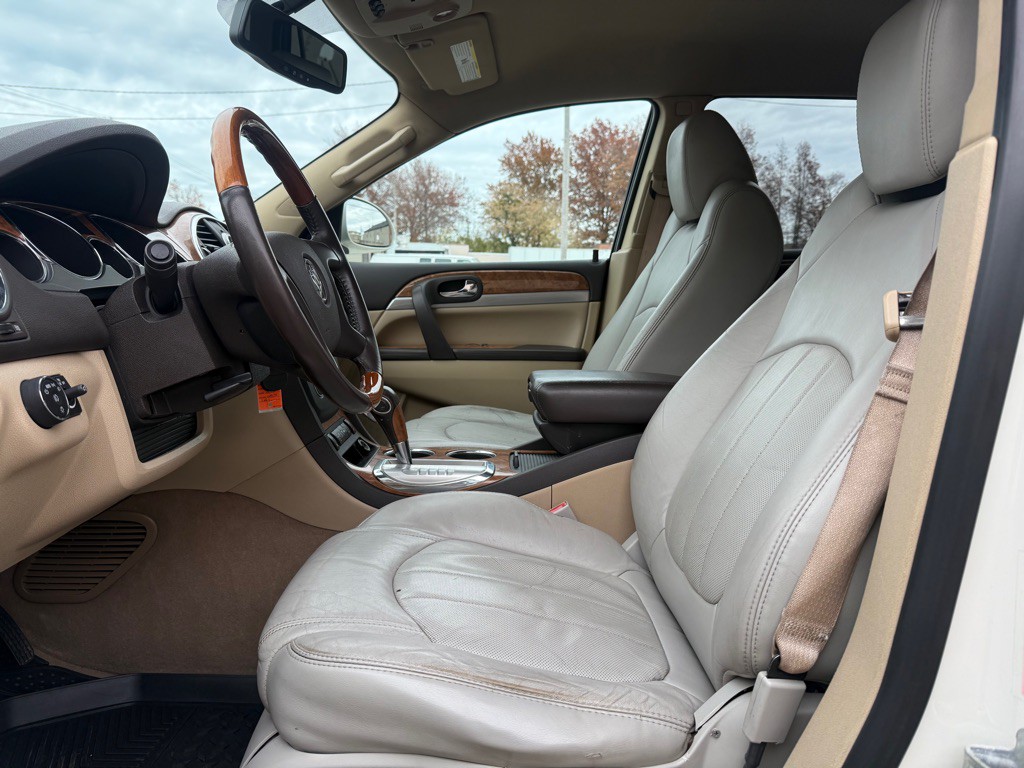2012 Buick Enclave Image 9