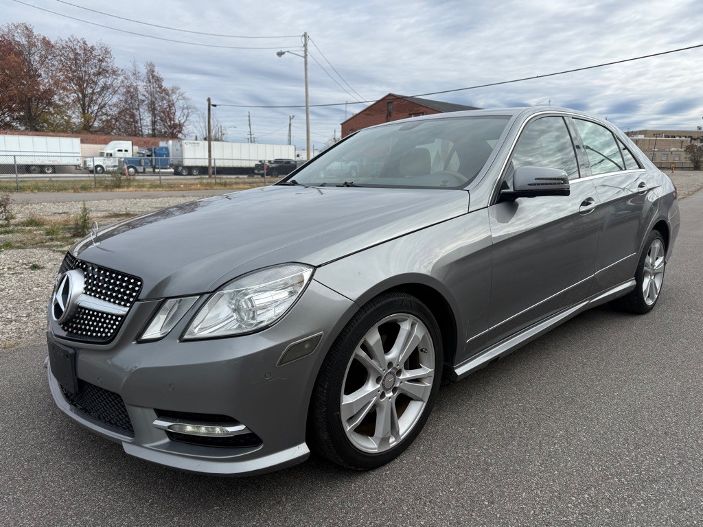 2013 Mercedes-Benz E-Class Image 7