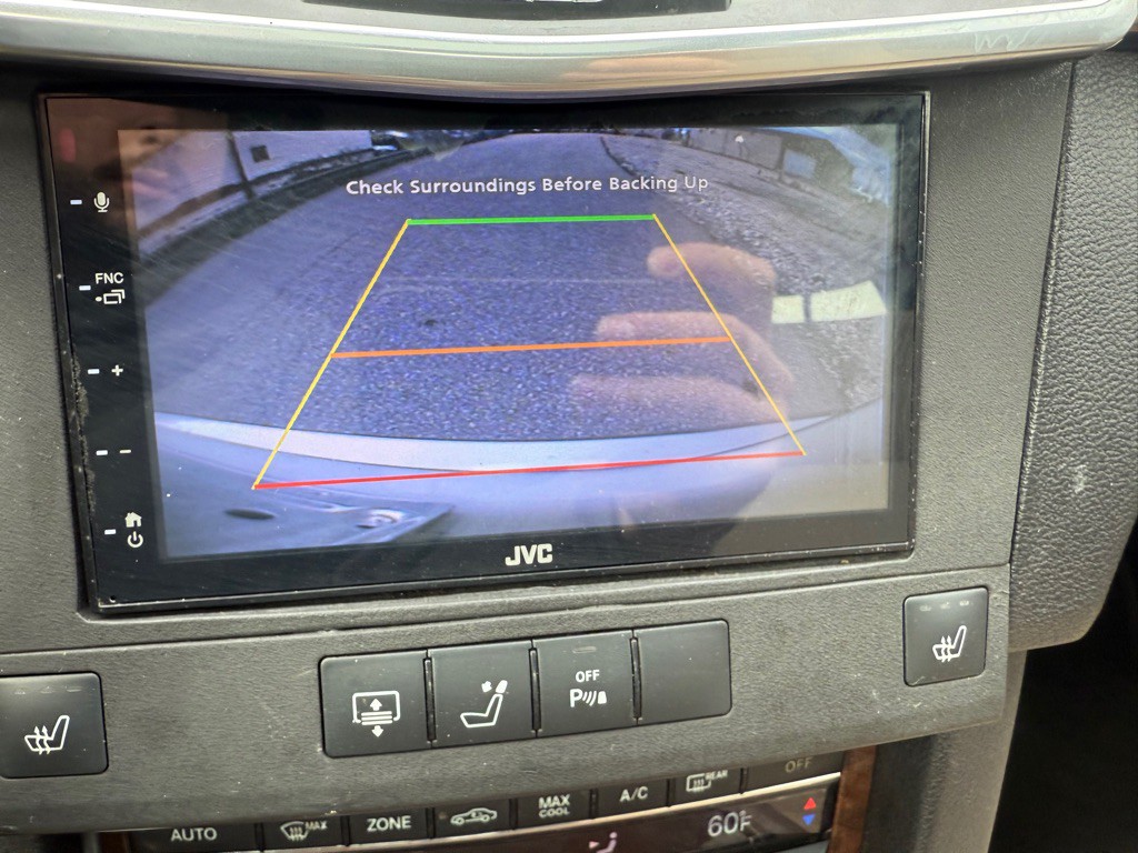 2013 Mercedes-Benz E-Class Image 15