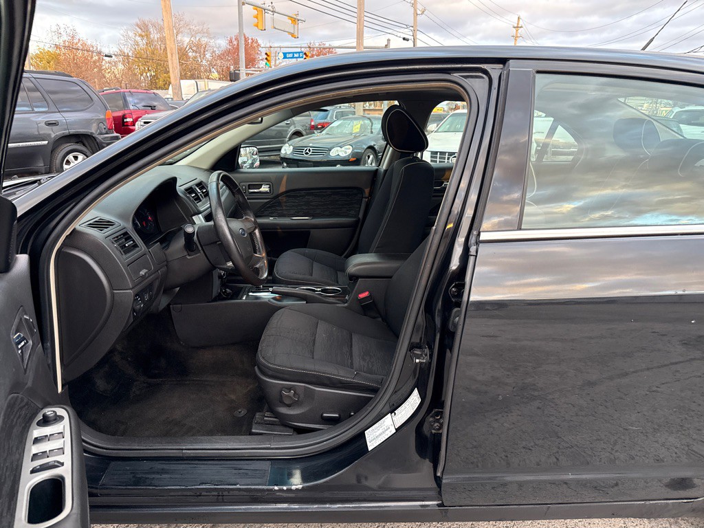 2012 Ford Fusion Image 10