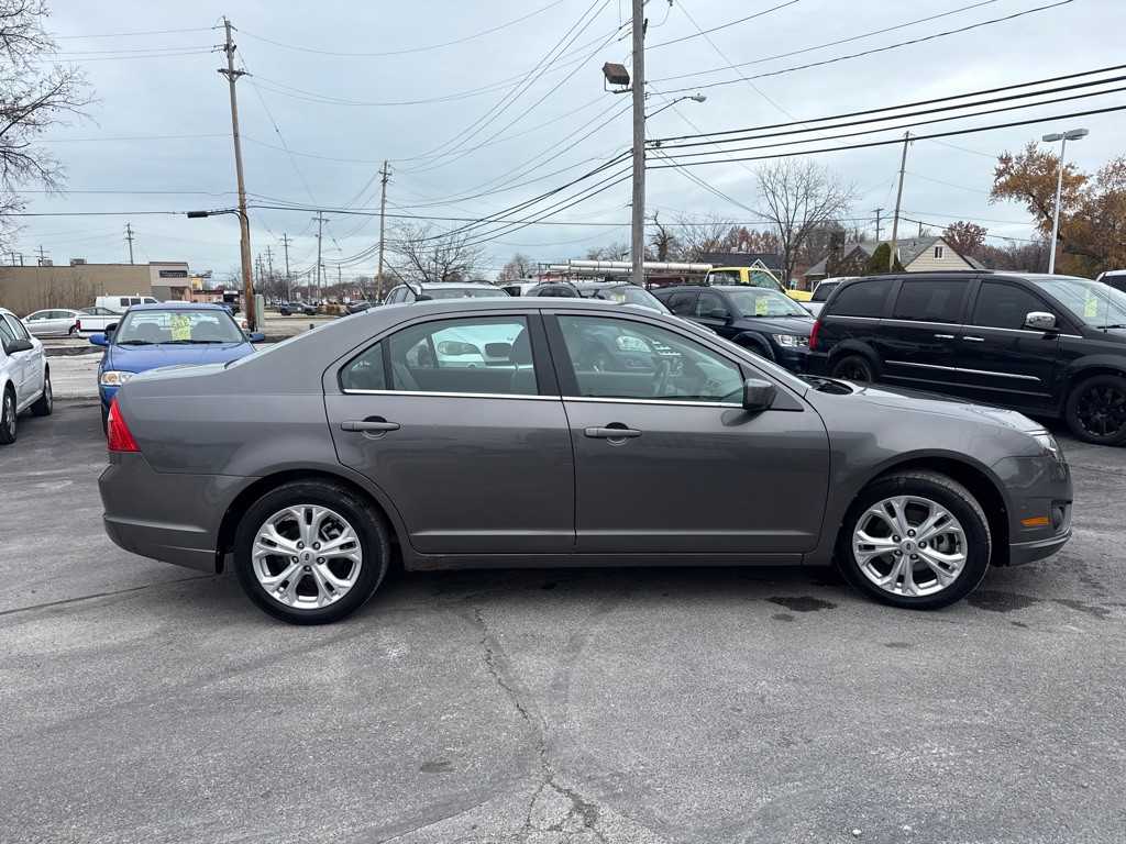 2012 Ford Fusion Image 4