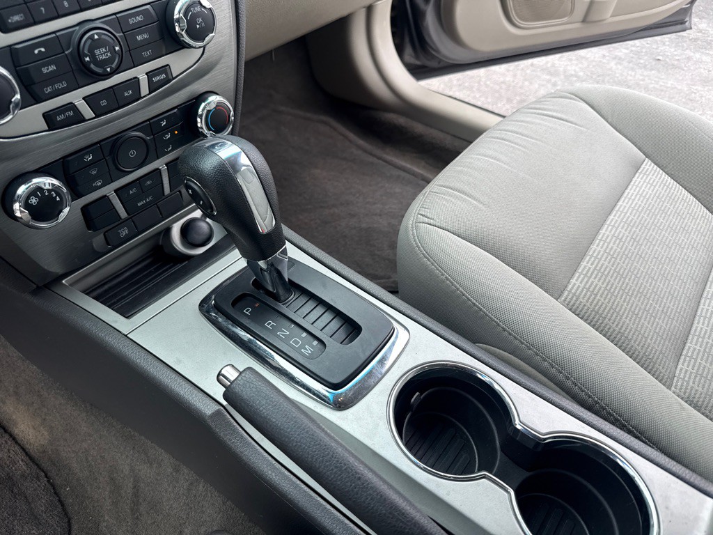 2012 Ford Fusion Image 15